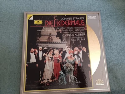 Video Laser Disc Box Set - Johann Strauss Die Fledermaus. 2 Disc Box Set - Image 1 of 3