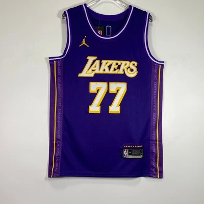 Luka Doncic #77 Embroidered Sports Jersey (purple)