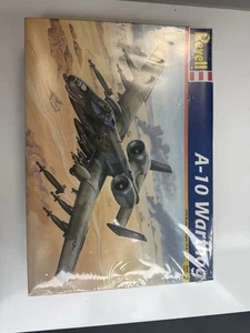 Modellino aereo Revell F-117 Nighthawk Stealth Fighter 1:72 Snap-Tite 2011 nuovo - Foto 1 di 8