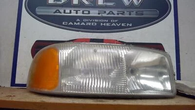 Headlamp Assembly GMC YUKON XL 1500 Right 00 01 02 03 04 05 06 07 RH LIGHT FOGGY - Image 1 of 2