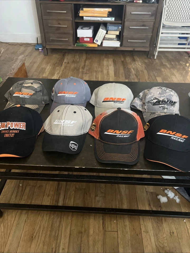 Lote De 8 Sombreros Bnsf Railway UPS Temporada Alta Diferentes Años Foto 1 de 4