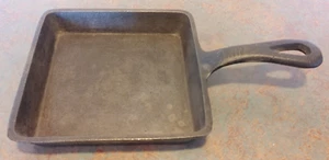 Old Mountain Small Cast Iron Square Skillet 5 1/2 Inches - Picture 1 of 4