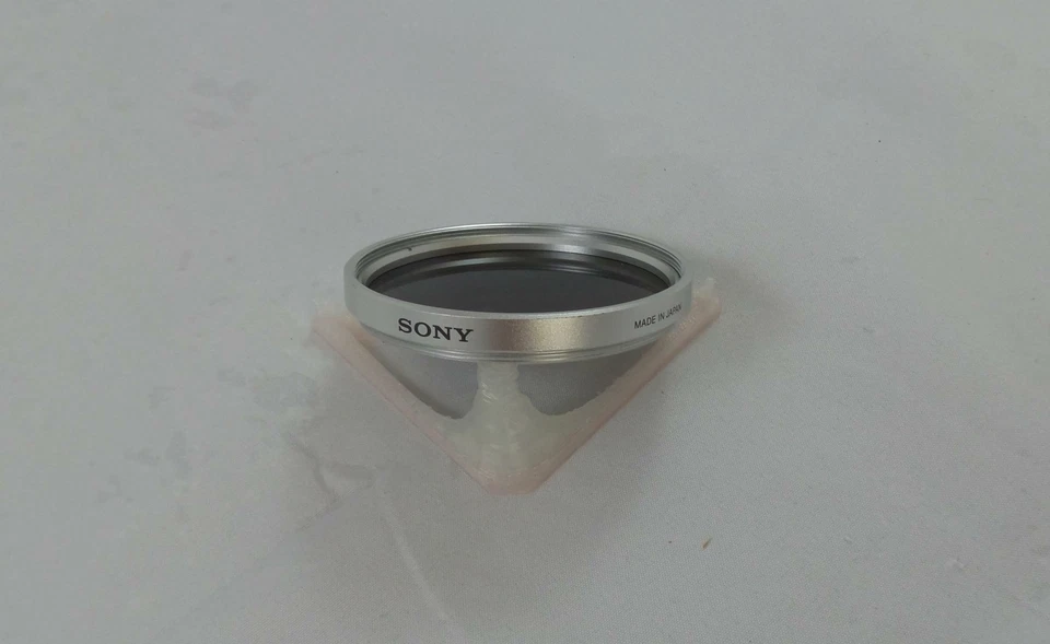 Sony Neutral Density Multicoated Glass Filter (52mm) - Image 1 of 1