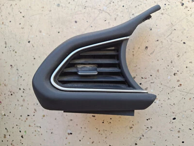 2020-2023 MAZDA CX-30 FRONT LEFT DRIVER SIDE OUTER DASH AIR VENT GRILLE OEM - Image 1 of 4