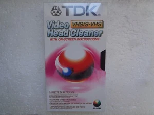 VHS / S-VHS Video Head Cleaner TDK CLVS-EB - K7 New & Sealed - Zdjęcie 1 z 2
