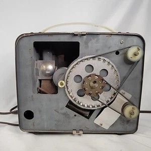 Eastman Kodak Brownie 8mm Filmprojektor Modell 1 GETESTET LÄUFT KEIN LICHT SIEHE VIDEO - Bild 1 von 11