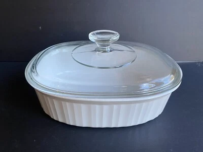 CORNING WARE FRENCH WHITE F-6-B  1.5 LT. MC-6-B OVAL  Baking DISH W / GLASS LID - Image 1 of 4