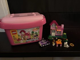LEGO Bricks and more: Pink Brick Box (4625)