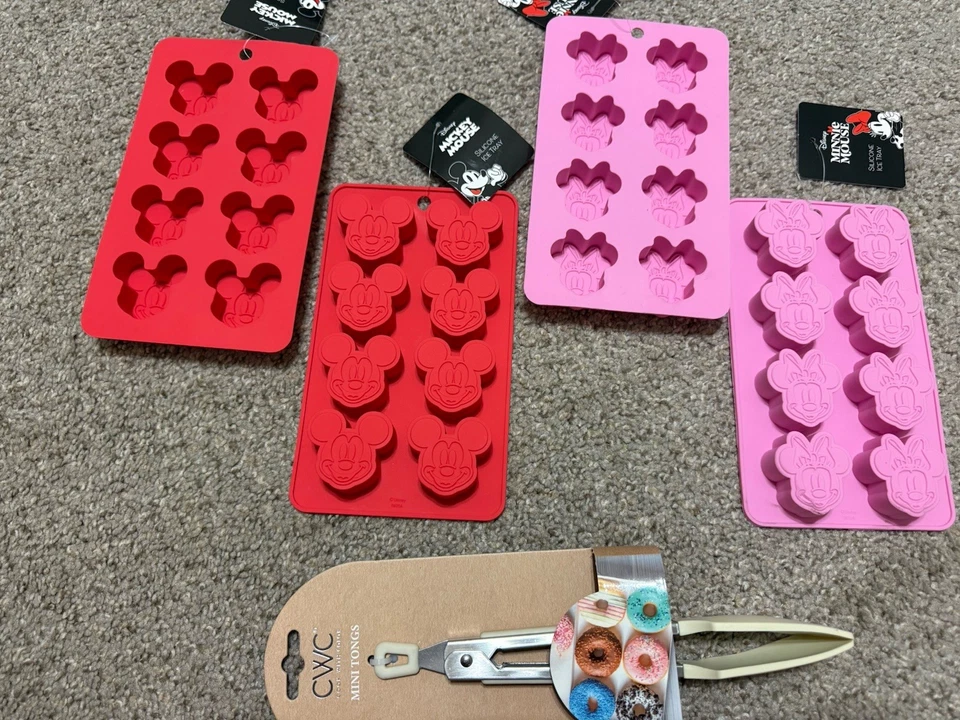 Disney Mickey Mouse Ice Trays Set Silicone Mold Minnie Pink Red Spatula BNWT Wow - Image 1 of 1