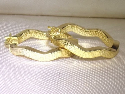 10k Yellow Gold .417 Fine Round Wavy Greek Key Design Hoop Earrings - Image 1 of 4