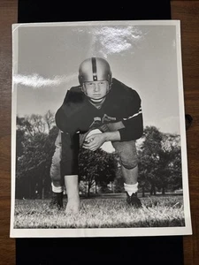1953 Photo Army Football Captain Bob Farris 30-134/857 - Picture 1 of 6