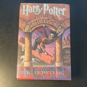 Harry Potter and the Sorcerer's Stone by J.K Rowling 1998 First American Edition - Picture 1 of 12