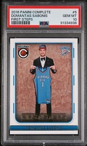 2016 PANINI COMPLETO PRIMI PASSI #5 DOMANTAS SABONIS RC PSA 10 Kings Thunder - Foto 1 di 2