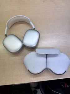 Apple AirPods Max Wireless Over-Ear Headset - Silver - Photo 1 sur 2