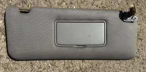 Nissan Titan 2004-2014 Passenger Side Gray Sun Visor RH Lighted Sunvisor OEM - Picture 1 of 3