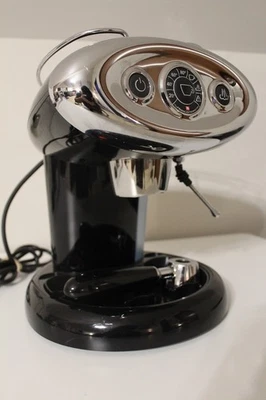 Máquina de café espresso illy X7.1 IPERESPRESSO usada muy limpia probada funcionando Foto 1 de 4
