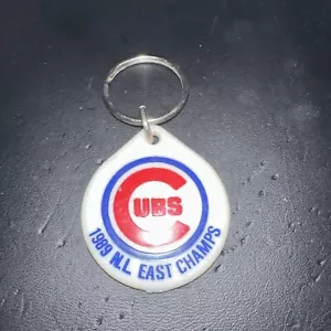 Vintage 1989 NL East Champs CHICAGO CUBS Plastic Baseball Key chain Iowa Card Co - Picture 1 of 2
