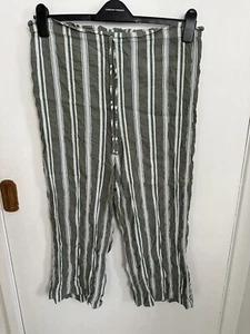 F&F Size 16 Striped Green Cropped Elastic Waist Trousers (S) - Picture 1 of 8