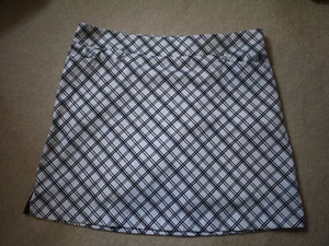 NWOT New Tail Golf Women Print  Short Skort size 12/L - Picture 1 of 5