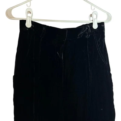 Calça TWEEDS Petites preta de seda veludo perna larga cintura alta tamanho 10P vintage - Imagem 1 de 4