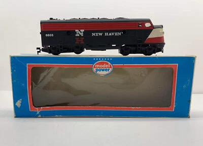 Model Power No.6603 F-9 Dummy Diesel Locomotiv D NH New Haven #6603 HO - Image 1 of 4