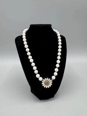 Fossil White Beaded Sunflower Rhinestone Necklace READ DESCRIPTION - Image 1 of 4