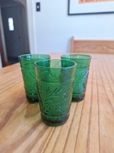 3 Vintage Anchor Hocking 3,5" Saftglas Smaragd/Waldgrün Sandwich - Bild 1 von 5