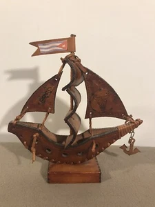 Ausgefallenes Sammlerstück sehr hinten Handarbeit Leder Schiff Kunst Deko - Bild 1 von 12