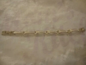 ANNE KLEIN WHITE/GOLD TONE BRACELET 6.5" SMALL - Picture 1 of 6