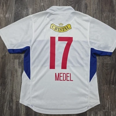 2006 Nike Universidad Catolica Chile Home Jersey Soccer Gary Medel Kids L - Image 1 of 4