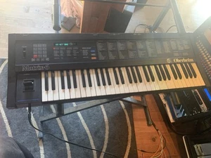 Oberheim matrix 6 a réviser - Bild 1 von 5