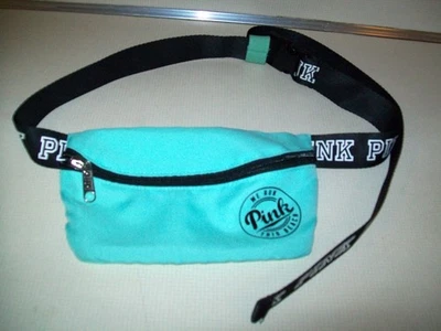 Riñonera Victoria's Secret ROSA color aguamarina "We Run This Beach" Foto 1 de 4