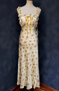 Reformation Maxikleid creme Blumen Rüschen Seide Satin L neu mit Etikett - Bild 1 von 16