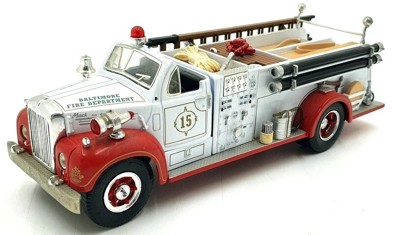 First Gear 1/34 Scale 19-2386 - 1960 Mack B-Model Pumper Baltimore F.D - Image 1 of 4