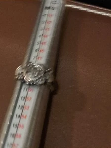 Sterling Silver Grape Leaf Ring Size 5 (Ww11/233) - Picture 1 of 6