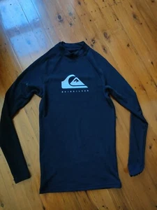 QUIKSILVER thermal Rash Vest Mens XS VGC - Picture 1 of 4