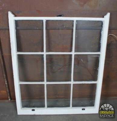 Faixa de janela 9 Lite, inferior, 40,5"L x 49"H, meados do século Virginia Inn Salvage - Imagem 1 de 4