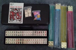 Modern Mah Jong Set with 152 Tiles & 18" Rails - Picture 1 of 5
