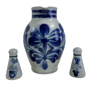 Vintage Pottery Glaze Handarbeit Salt Pepper Cobalt Pitcher Set Of 3 - Picture 1 of 5