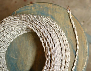 Cable cubierto de tela trenzada blanco marfil, cable de alimentación vintage, lámparas antiguas, rayón - Imagen 1 de 5