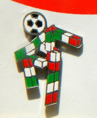 ITALIA 1990 fútbol Copa Mundial FIFA raro oficial CIAO plata PIN pequeño Foto 1 de 4