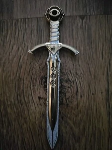 Damaris Schwert der Wahrheit Replik - Thron aus Glas von Sarah J Maas - Illumicrate - Bild 1 von 3