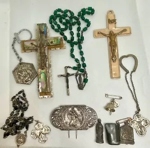 LOT WITH 12 VINTAGE CATHOLIC RELIGIOUS JEWELRY, PENDANTS, CRUCIFIXES- Now 16!! - Picture 1 of 24