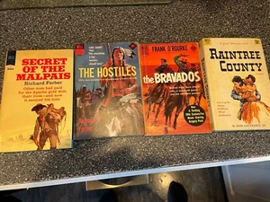 4 WESTERN PAPERBACKS , early 60's - Picture 1 of 6