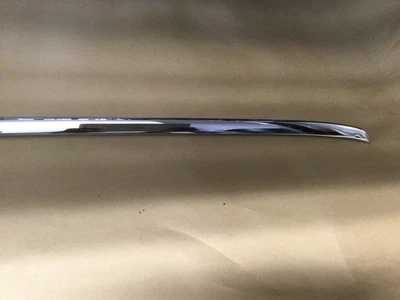 1966-1980 Rolls Royce Silver Shadow Silver Wraith II Front Right Fender Trim OEM - Image 1 of 4