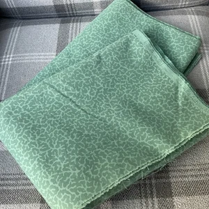 2 metres of vintage Laura Ashley Firenze material from 1985 - Picture 1 of 5