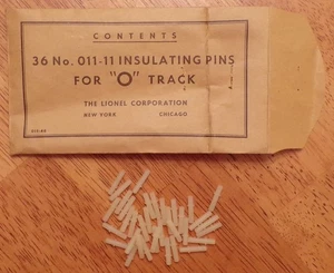 Lionel Postwar 36 No. 011-11 O Gauge Insulating Pins - in No. 011-46 Envelope - Picture 1 of 2