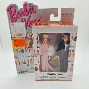 Vintage! Barbie & Ken 2 Keychain Set - 1996 NIB - Picture 1 of 2