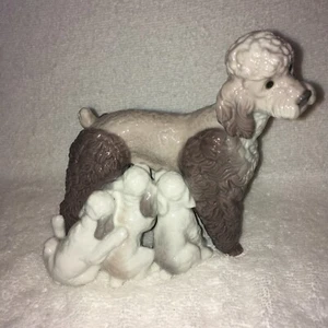 Barboncino Lladro del 1974 Statuetta Madre Cane con 5 Cuccioli Infermieri In pensione #1257 - Foto 1 di 7