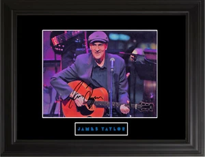 James Taylor Autographed Photo - Picture 1 of 1